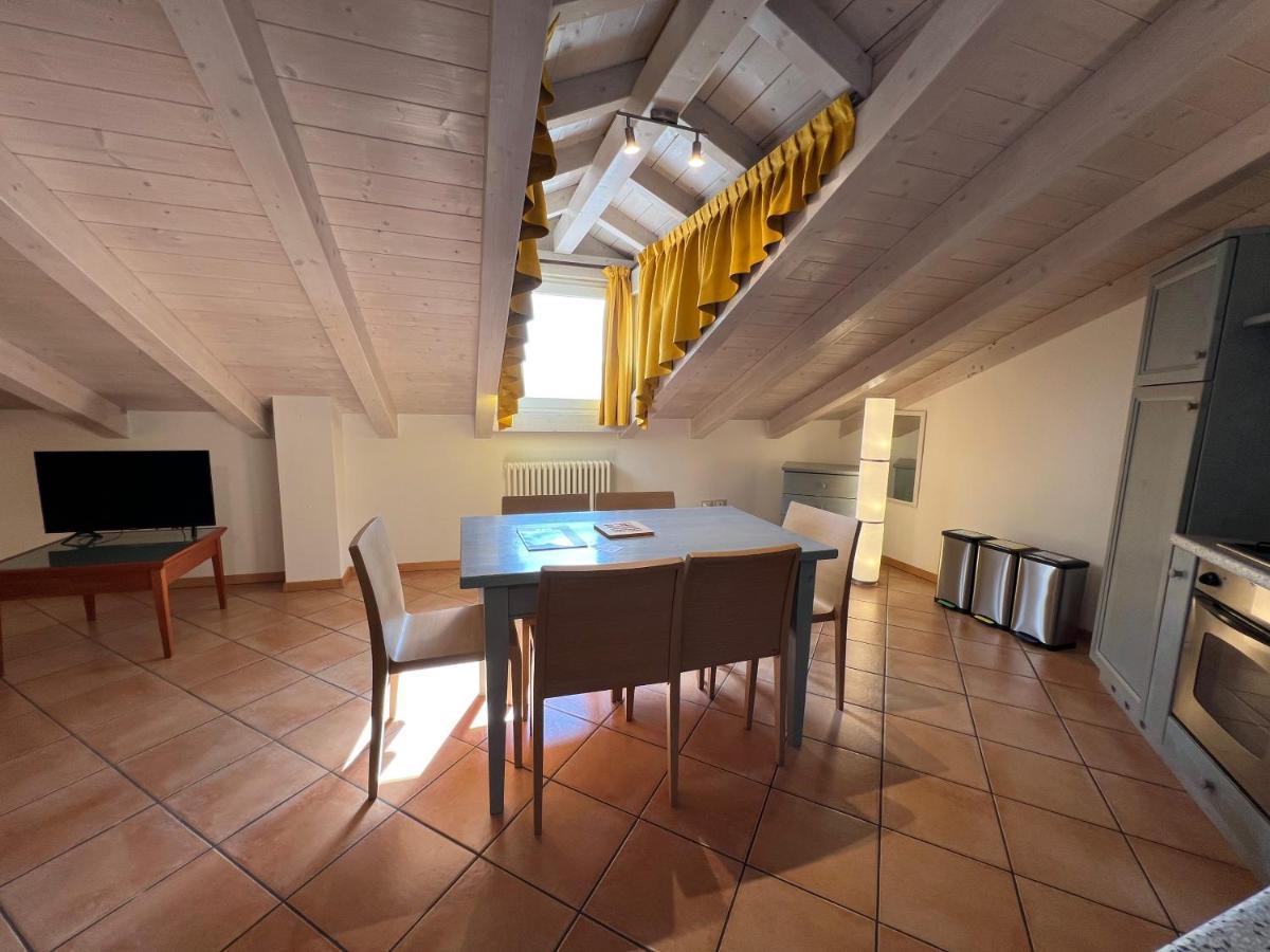 Studio Apartments Baia Azzurra 7 Torbole Sul Garda Eksteriør billede