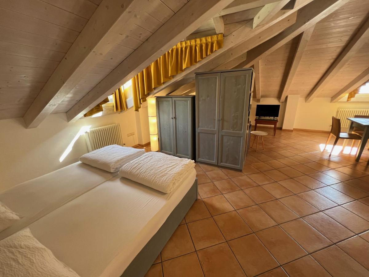 Studio Apartments Baia Azzurra 7 Torbole Sul Garda Eksteriør billede
